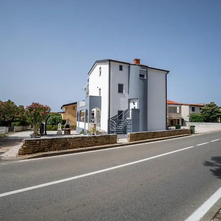 Apartament Najam Skundric